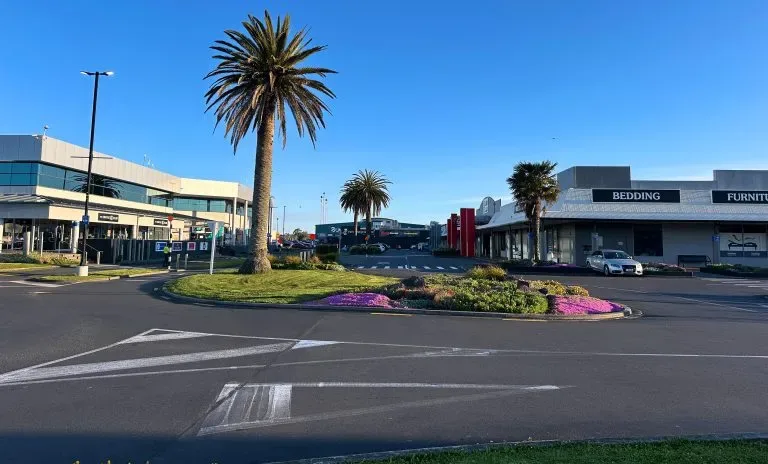 Manukau Supa Centa, Holland Landscaping project in Auckland